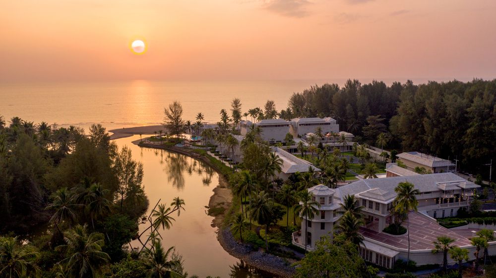 DEVASOM KHAO LAK BEACH RESORT & VILLAS - 1