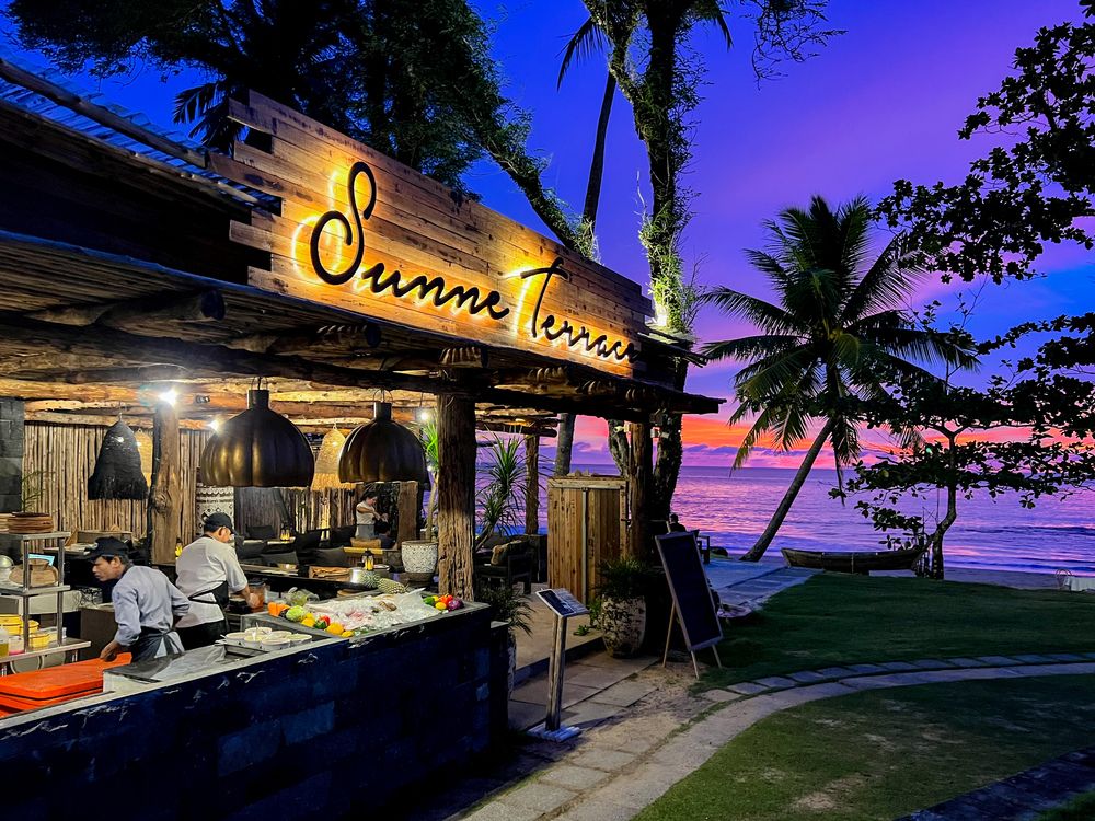 EDEN BEACH RESORT AND SPA - 41