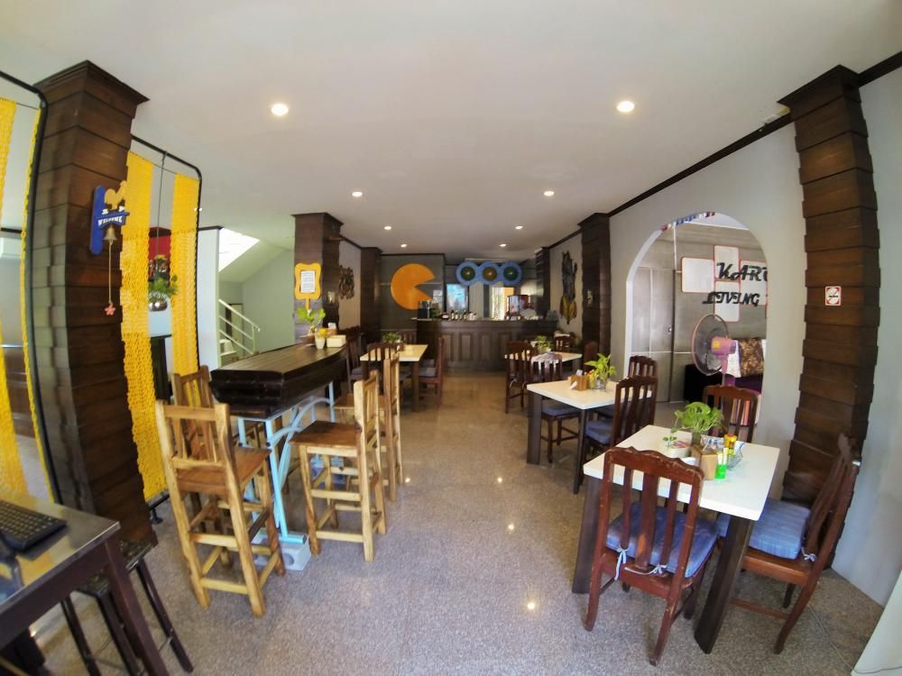 KARON LIVING ROOM HOTEL - 7