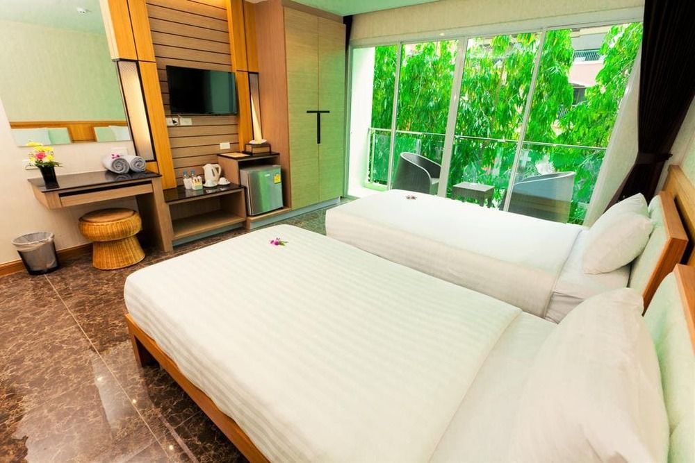 ANDA BEACHSIDE HOTEL - 51