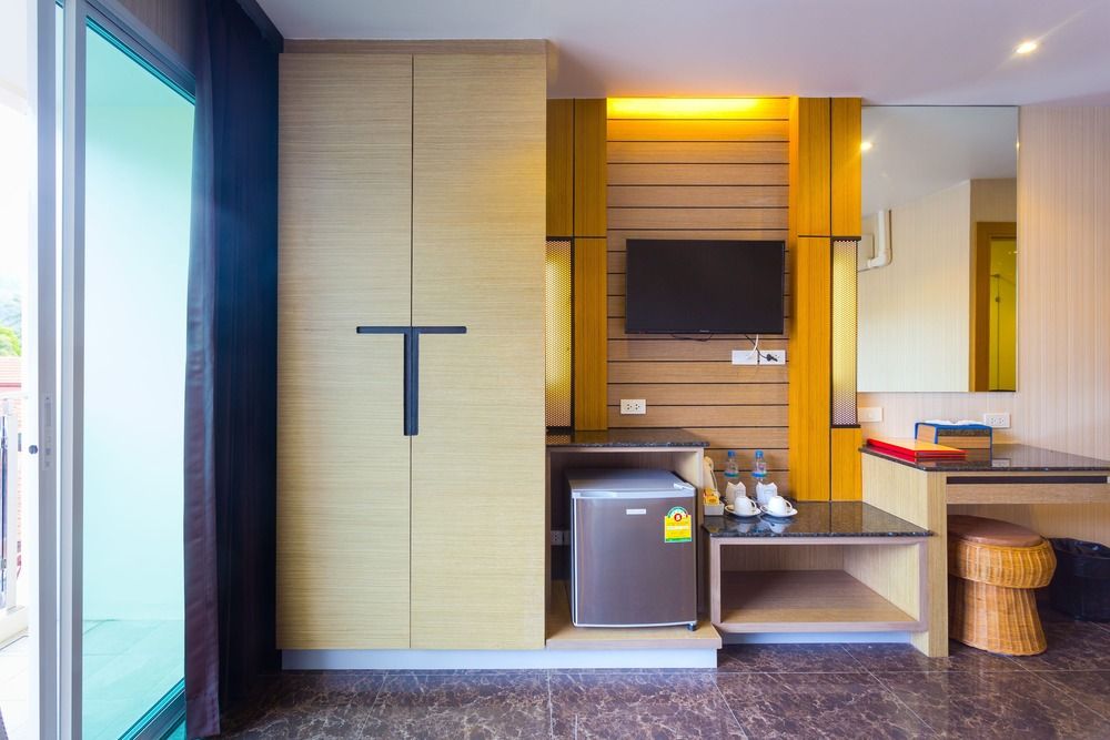 ANDA BEACHSIDE HOTEL - 49