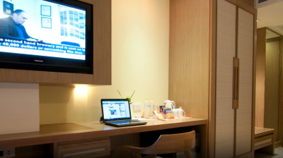 THE ASHLEE PLAZA PATONG HOTEL - 9