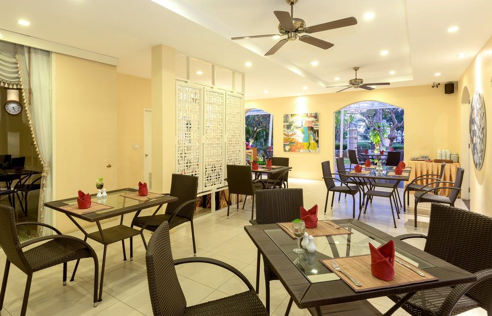 THE FRONT VILLAGE - 32