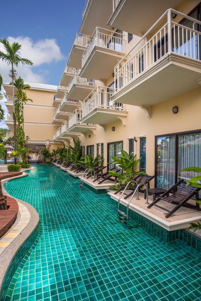 THE FRONT VILLAGE - 23