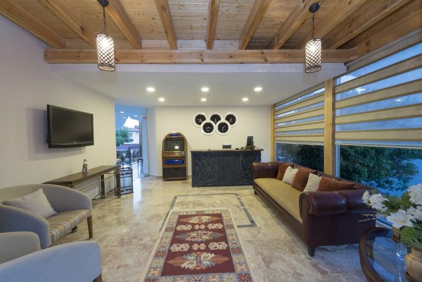 Amore Boutique Hotel - 3