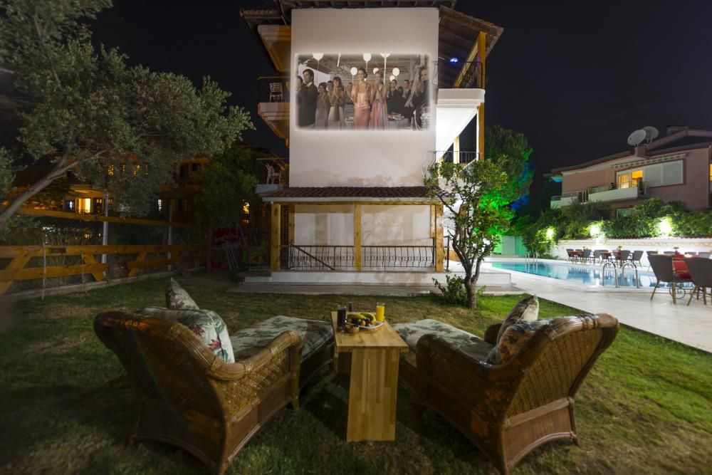 Amore Boutique Hotel - 11