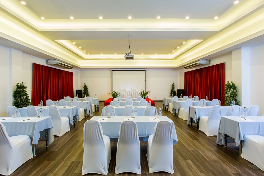 NAIYANG BEACH RESORT AND SPA - 22