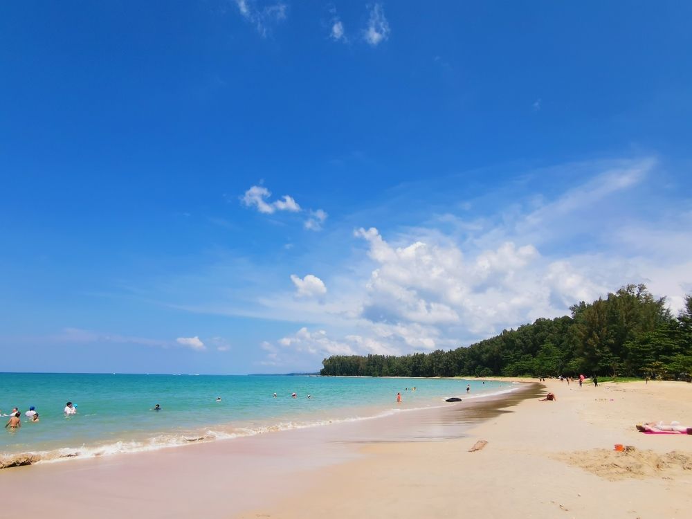 NAIYANG BEACH RESORT AND SPA - 18