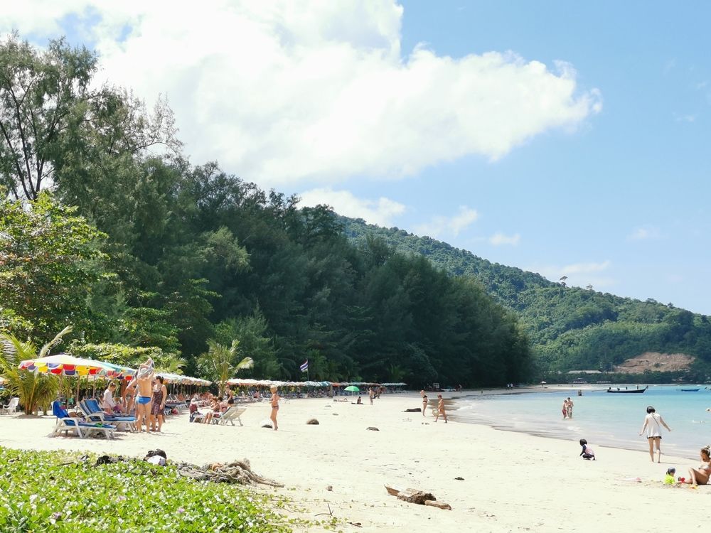 NAIYANG BEACH RESORT AND SPA - 16