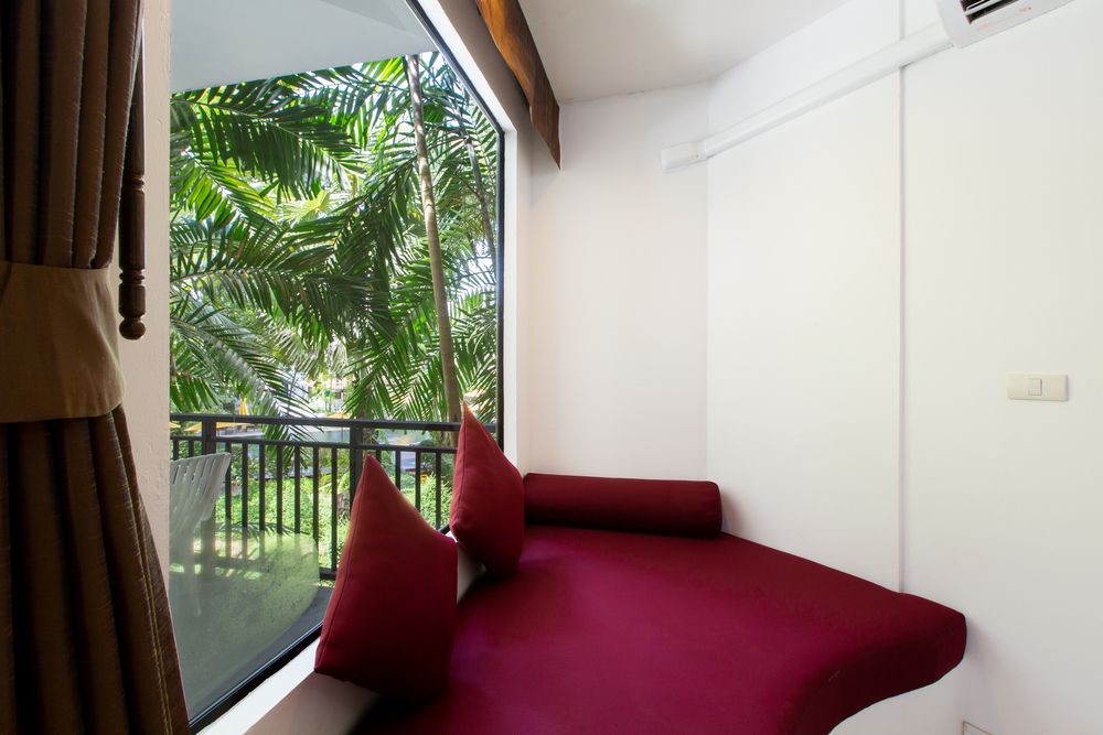 NAIYANG BEACH RESORT AND SPA - 25