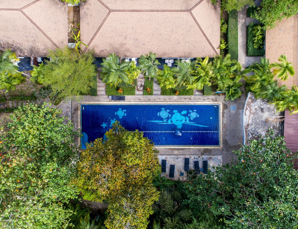 NAIYANG BEACH RESORT AND SPA - 8