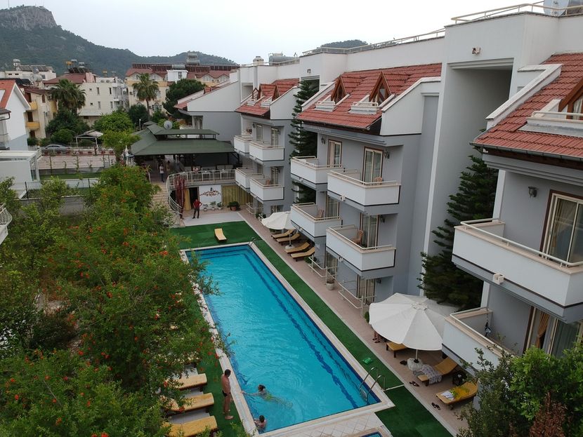 Nar Hotel - 1
