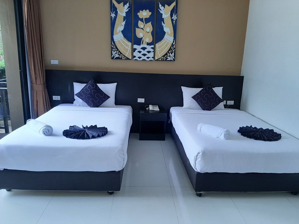 NAIYANG BEACH HOTEL - 13
