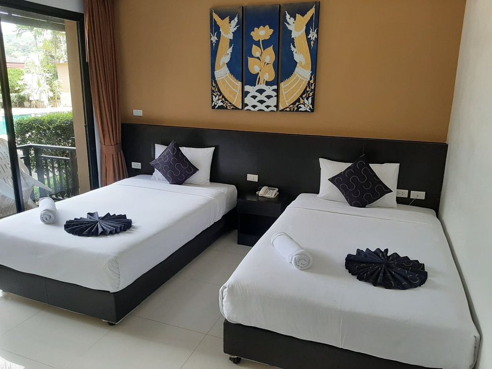 NAIYANG BEACH HOTEL - 9