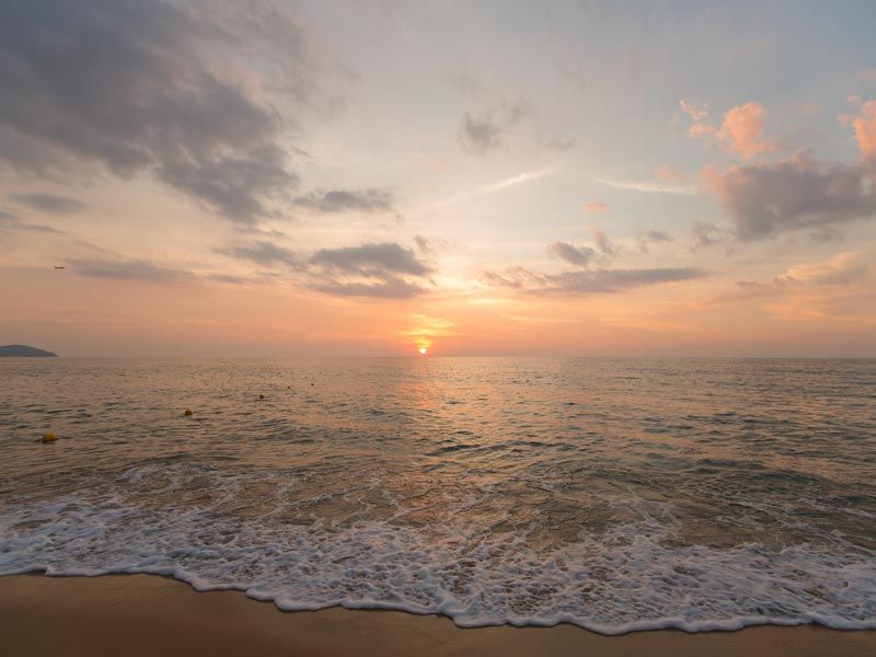 MAIKHAO PALM BEACH RESORT - 8