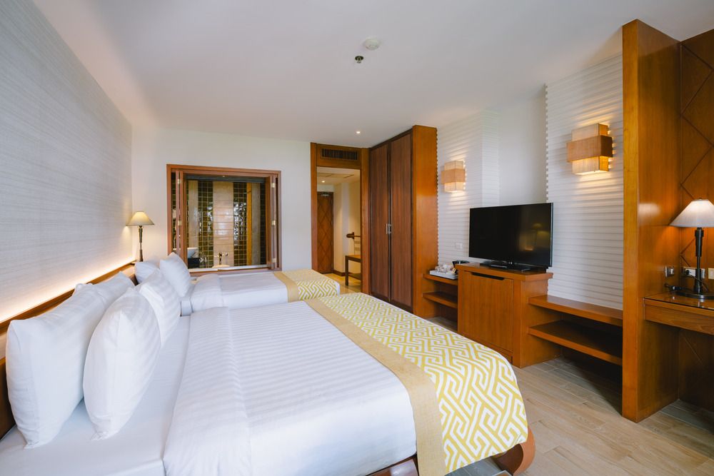 THE ROYAL PARADISE HOTEL & SPA - 33