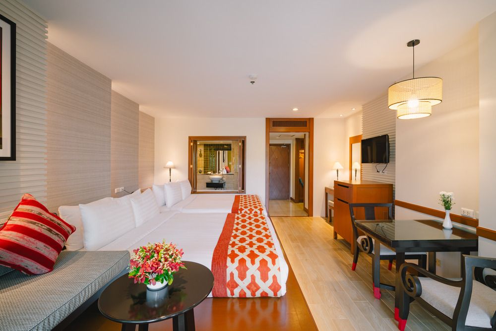 THE ROYAL PARADISE HOTEL & SPA - 28