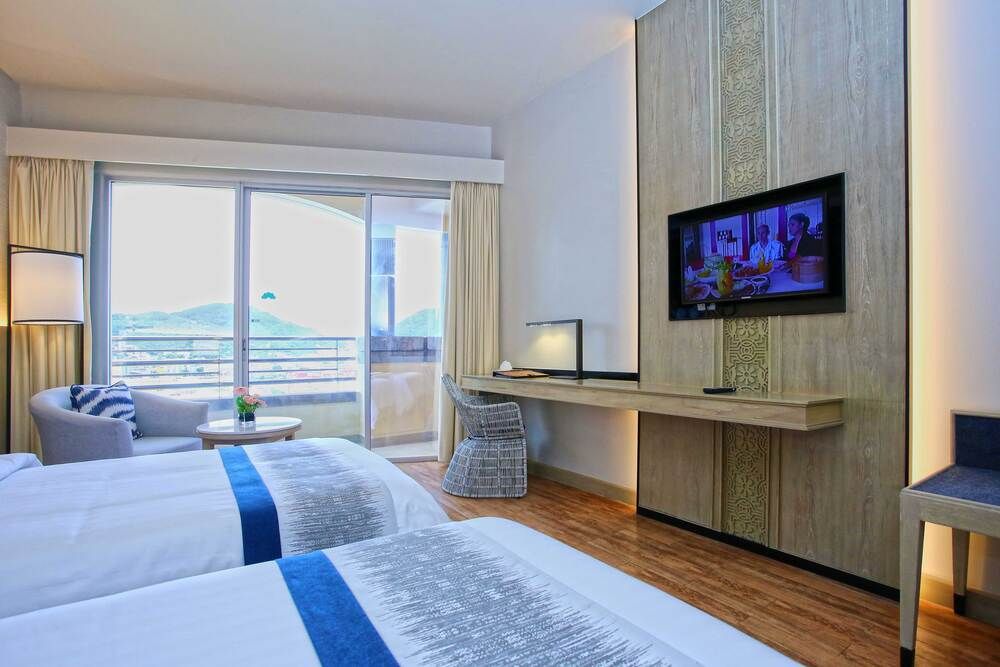 THE ROYAL PARADISE HOTEL & SPA - 17