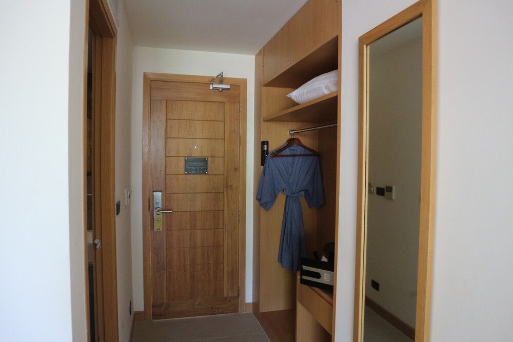 THE LUNAR PATONG - 42