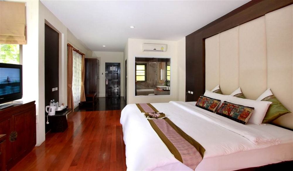 SECRET CLIFF RESORT & RESTAURANT - 67