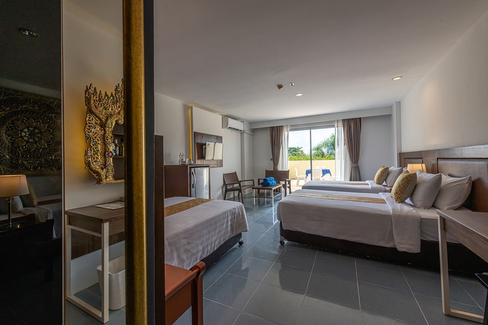 BLUE BEACH GRAND RESORT AND SPA - 72