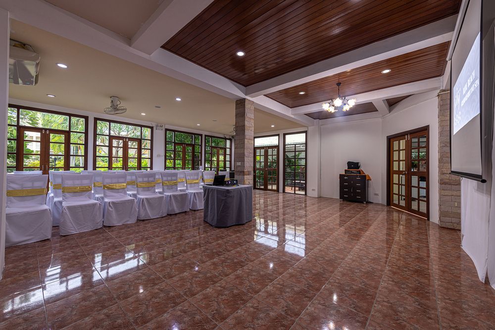 BLUE BEACH GRAND RESORT AND SPA - 45