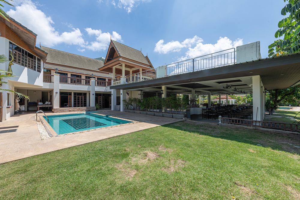 BLUE BEACH GRAND RESORT AND SPA - 21