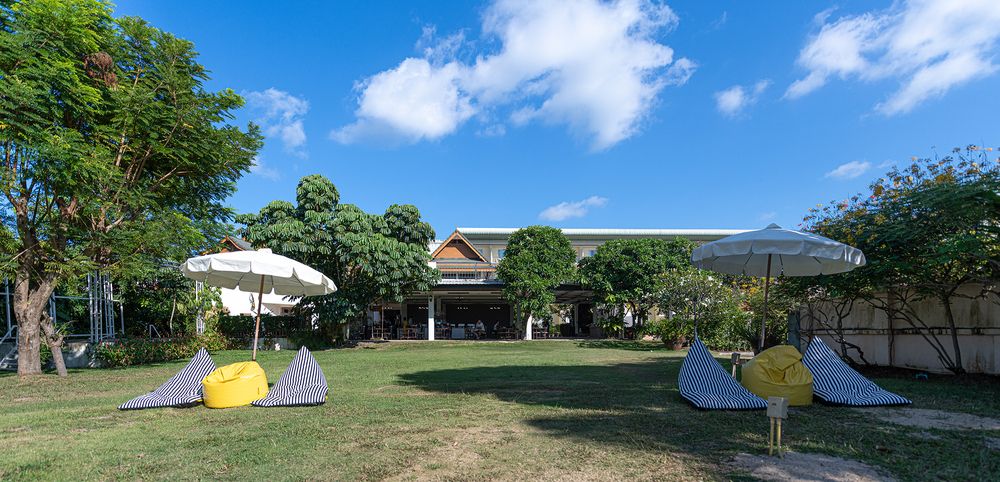 BLUE BEACH GRAND RESORT AND SPA - 8