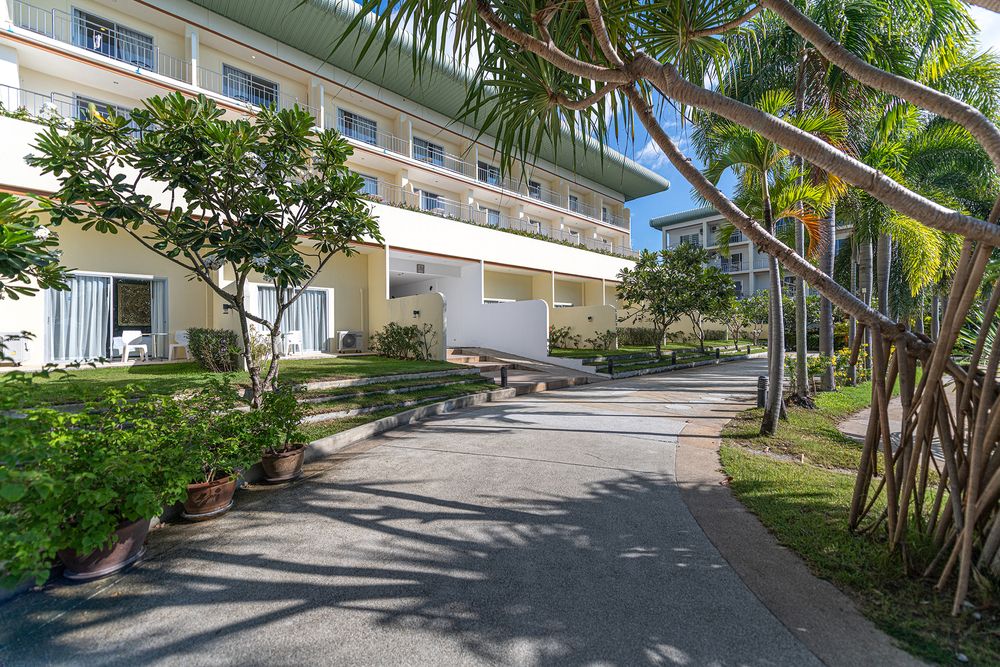 BLUE BEACH GRAND RESORT AND SPA - 6