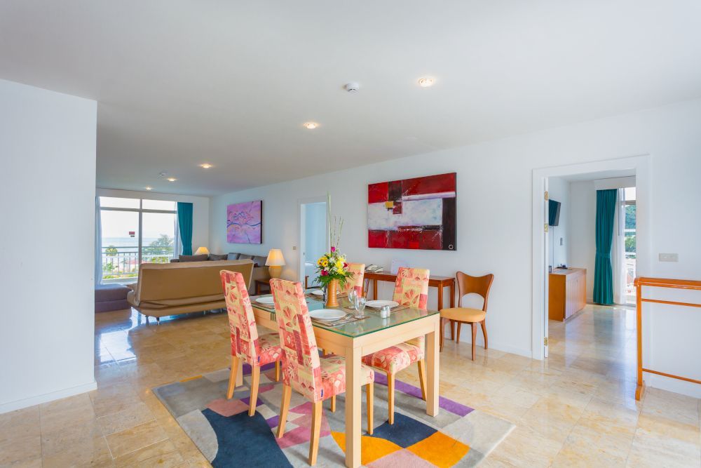 WATERFRONT SUITES PHUKET BY CENTARA - 37