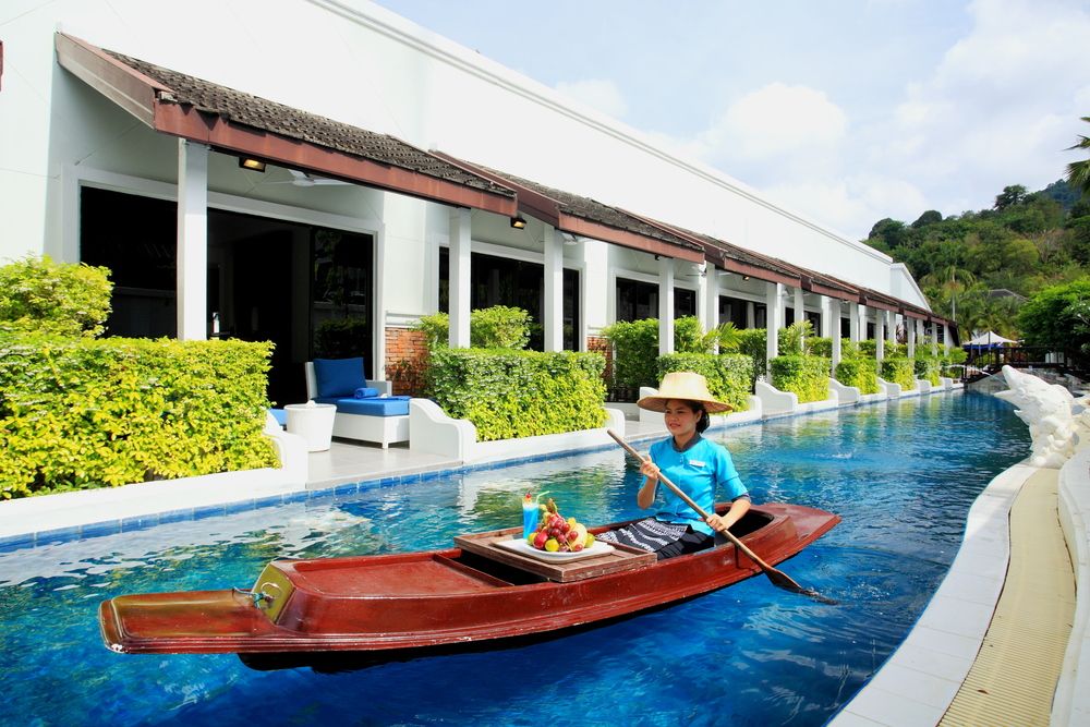 ACCESS RESORT & VILLAS - 8
