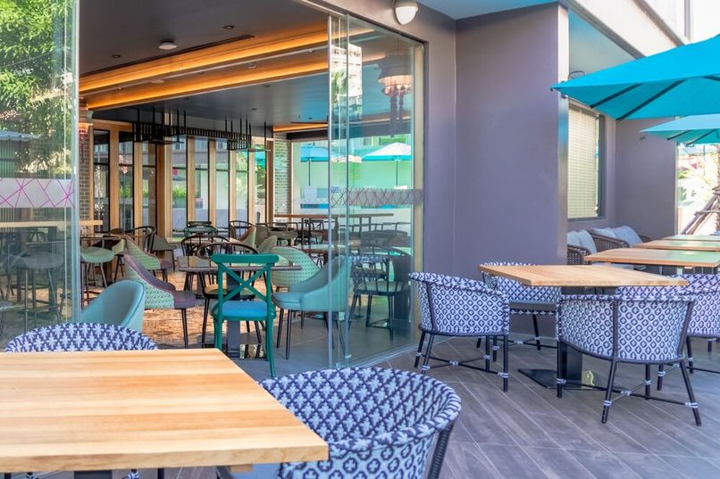 GLOW MIRA KARON BEACH - 6