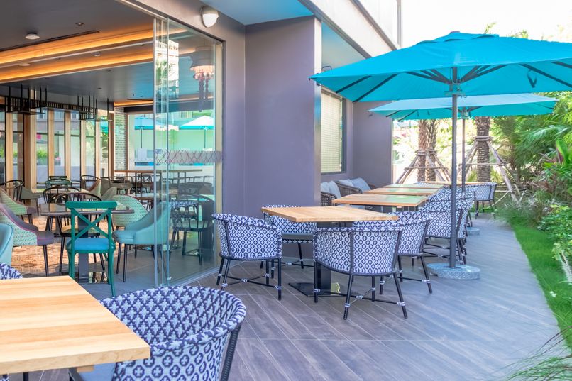 GLOW MIRA KARON BEACH - 5