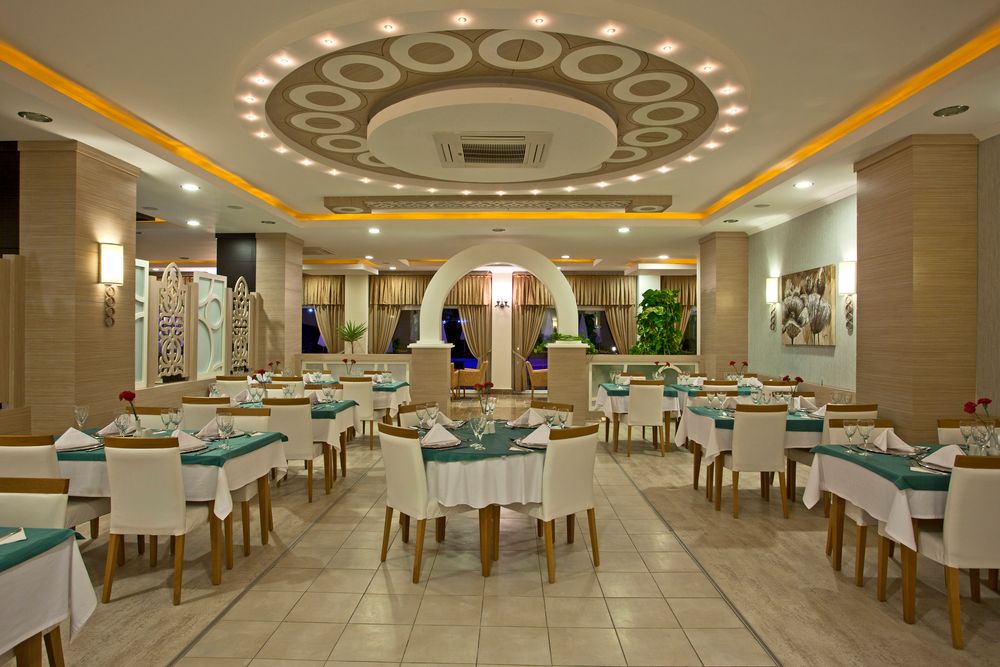 Solivia Hotel (ex. Titan Select Hotel) - 10