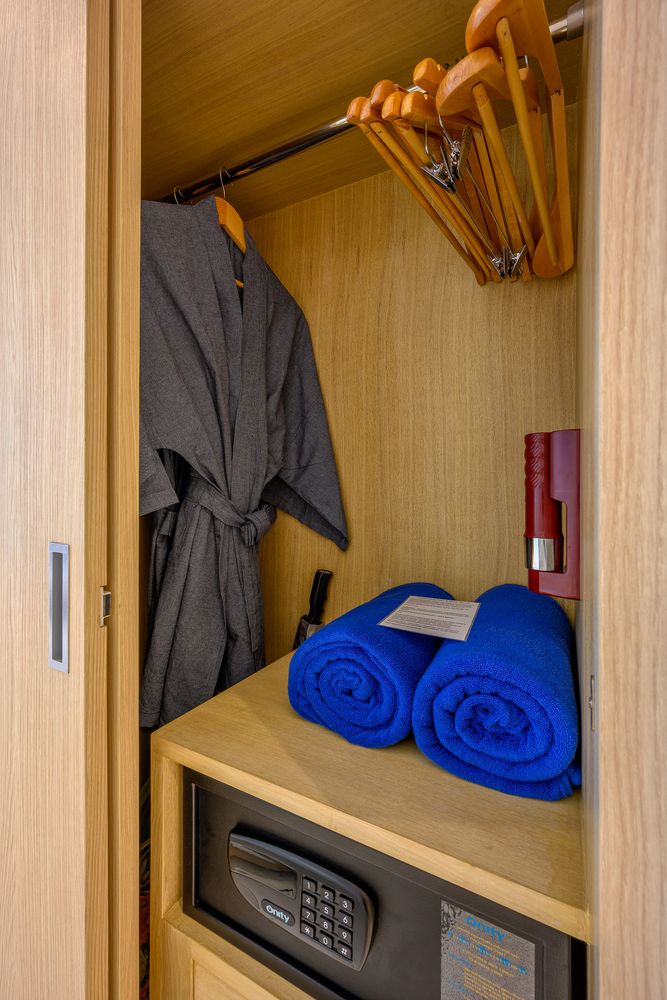 THE BEACHFRONT HOTEL PHUKET - 69