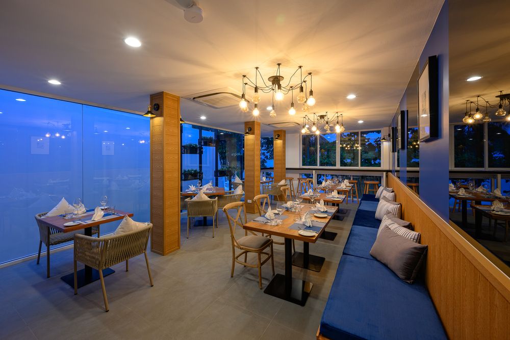 THE BEACHFRONT HOTEL PHUKET - 54