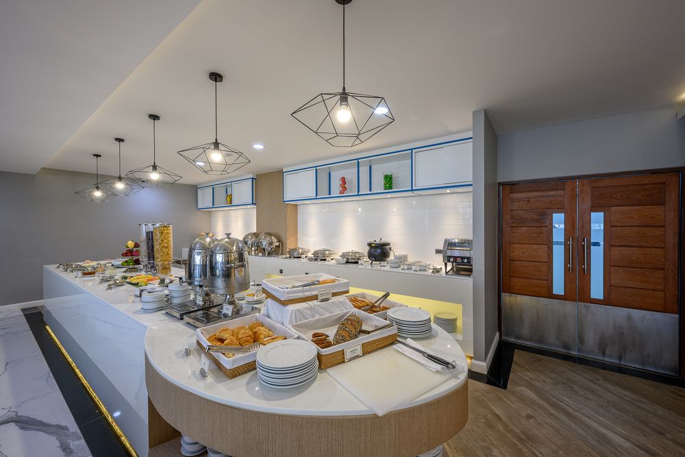 THE BEACHFRONT HOTEL PHUKET - 50