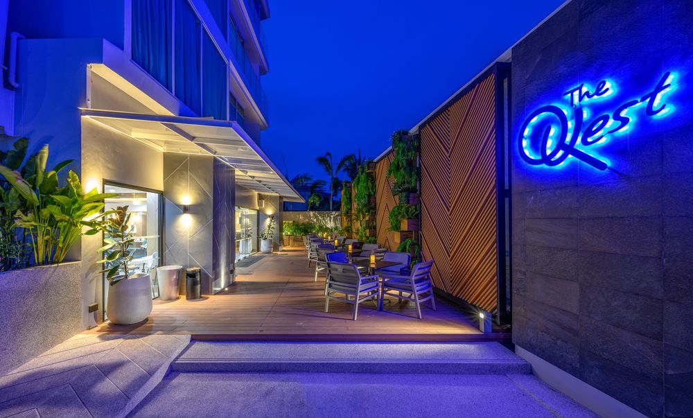 THE BEACHFRONT HOTEL PHUKET - 44