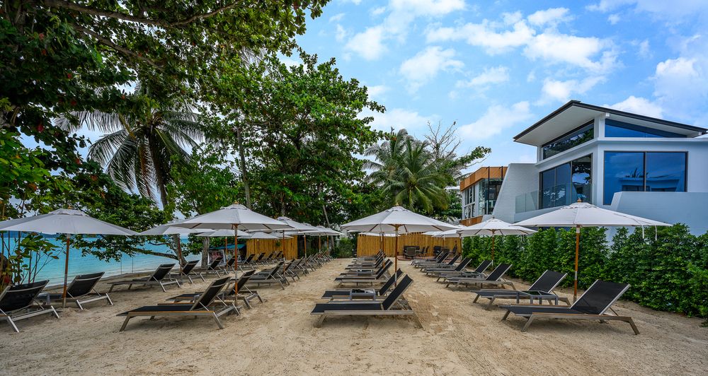 THE BEACHFRONT HOTEL PHUKET - 17