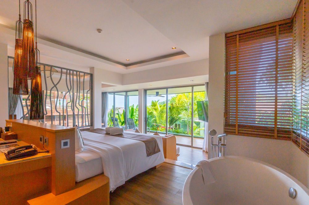 CREST RESORT & POOL VILLAS PHUKET - 42