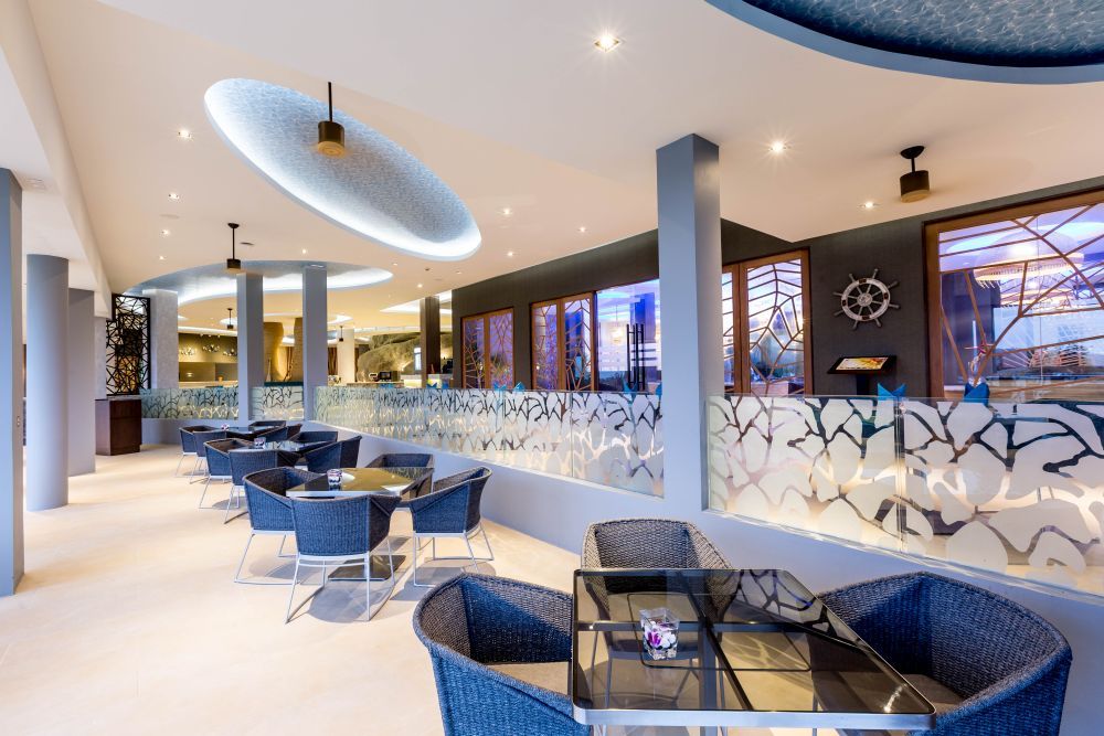 CREST RESORT & POOL VILLAS PHUKET - 11