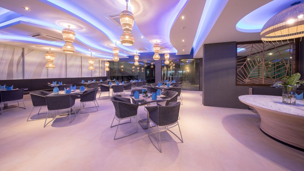 CREST RESORT & POOL VILLAS PHUKET - 9