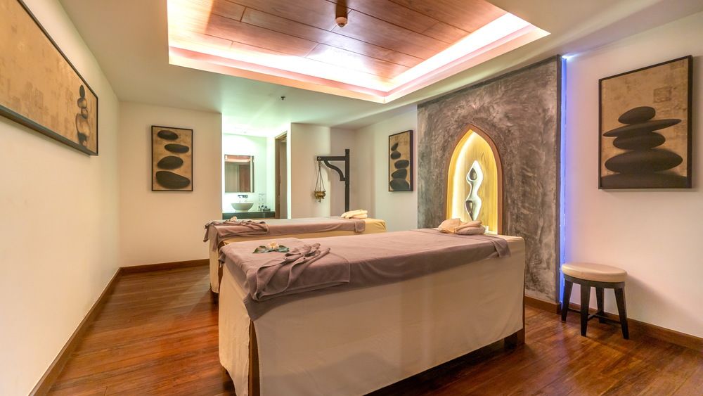 HOLIDAY INN RESORT PHUKET KARON BEACH - 14