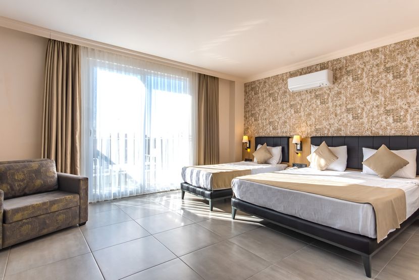 Grand Kolibri Prestige & Spa - 1