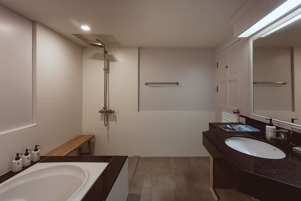 ANONA BEACHFRONT PHUKET RESORT - 94