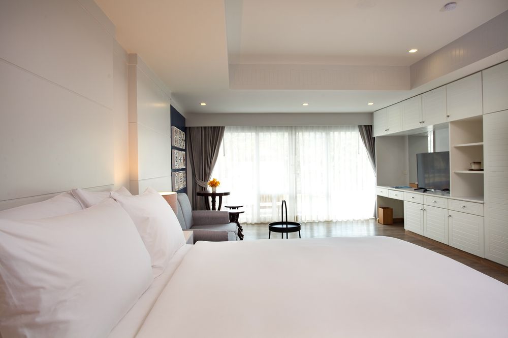 ANONA BEACHFRONT PHUKET RESORT - 57