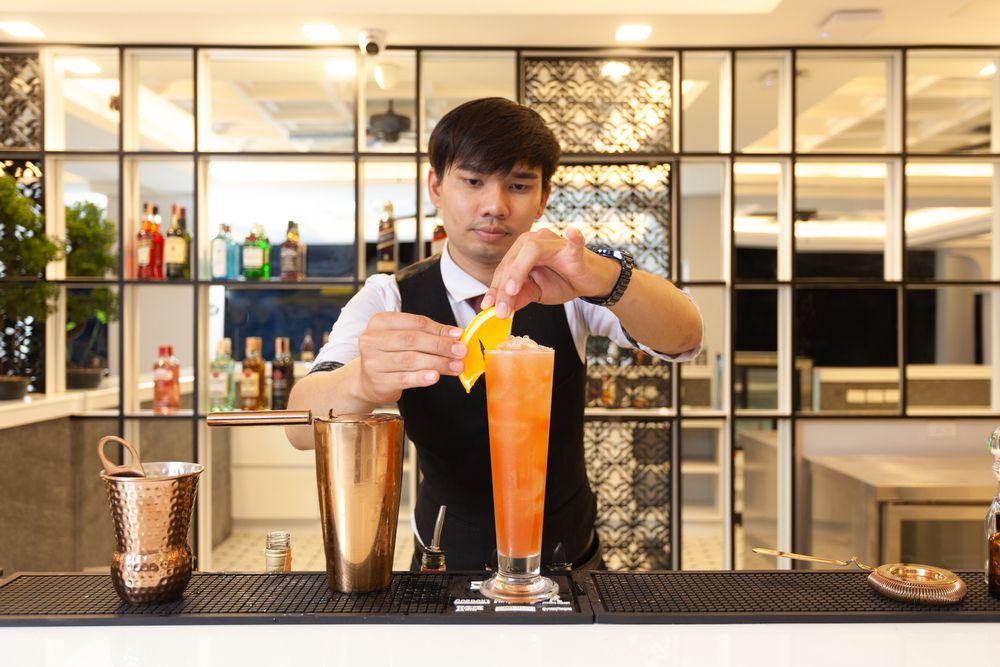 ANONA BEACHFRONT PHUKET RESORT - 36