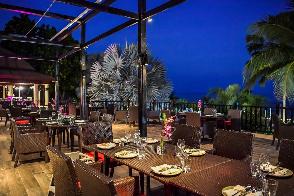 PULLMAN PHUKET PANWA BEACH RESORT - 26