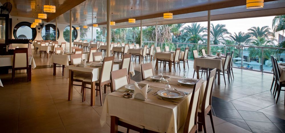 MC Beach Resort - 12