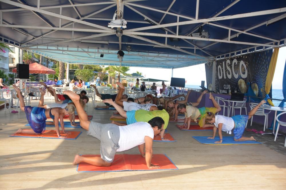 Club Hotel Rama - 16